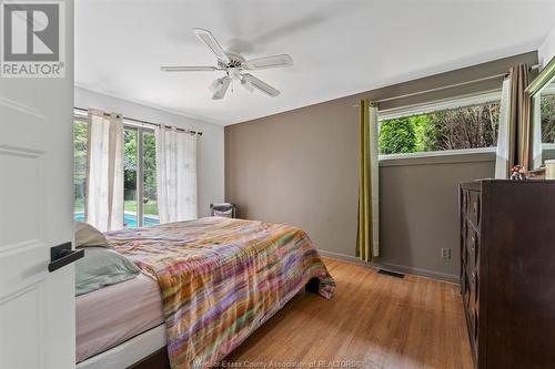 13961 Riverside Drive, Tecumseh, ON - Indoor Photo Showing Bedroom