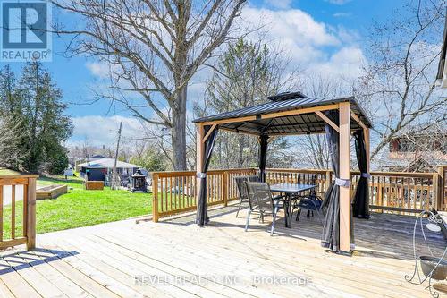 4 Hollyville Blvd, Kawartha Lakes, ON - Outdoor With Deck Patio Veranda