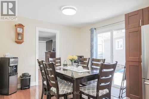 4 Hollyville Boulevard, Kawartha Lakes, ON - Indoor Photo Showing Dining Room