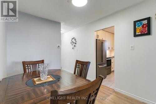 12 Mohegan Cres, London, ON - Indoor Photo Showing Dining Room