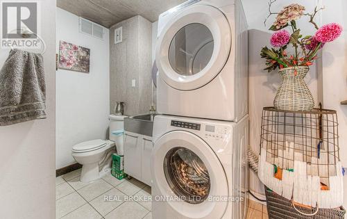 #26 -14 Williamsburg Rd, Kitchener, ON - Indoor Photo Showing Laundry Room