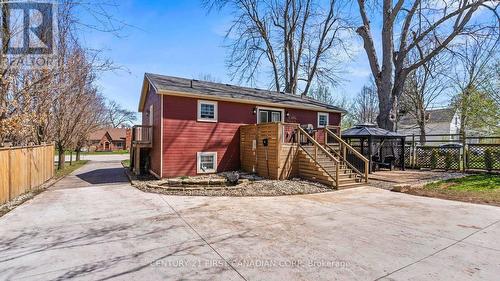 108 Main St, Southwest Middlesex, ON - Outdoor