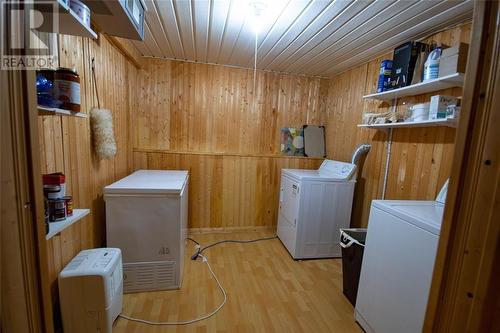18 Mackey'S Hill, Admiral'S Cove, NL - Indoor Photo Showing Laundry Room