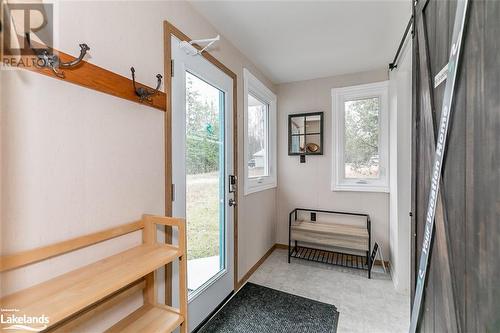 29 Chippewa Crescent, Tiny, ON - Indoor Photo Showing Other Room