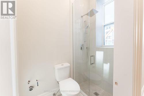 54 Stewart Street, Toronto, ON - Indoor Photo Showing Bathroom