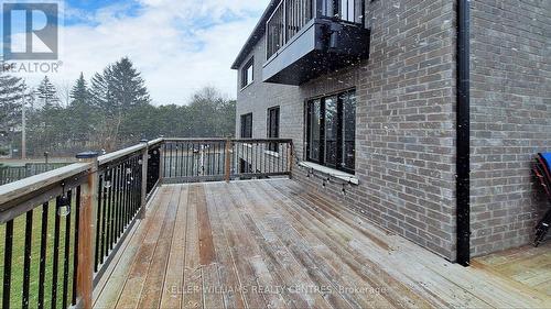 556 Haines Road, Newmarket, ON - Outdoor With Exterior
