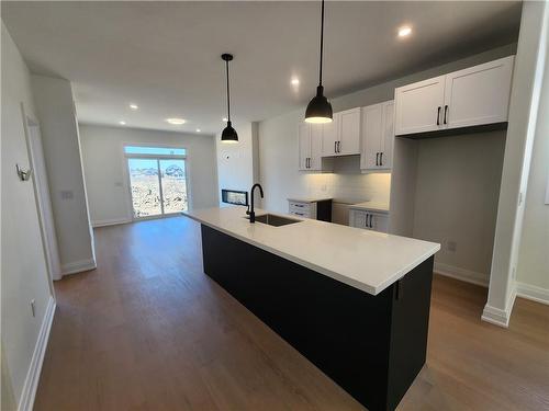 240 Lafayette Street, Jarvis, ON - Indoor Photo Showing Kitchen With Upgraded Kitchen