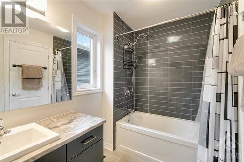 604 Enclave Lane, Clarence-Rockland, ON - Indoor Photo Showing Bathroom