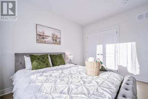 41 Hercules Club Drive, Richmond Hill, ON - Indoor Photo Showing Bedroom