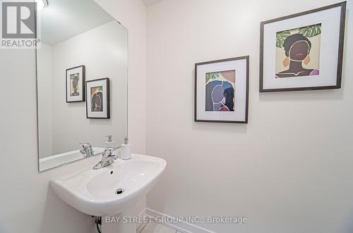 81 Boiton St, Richmond Hill, ON - Indoor Photo Showing Bathroom