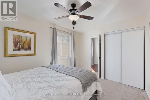 39 Clamerten Rd, Whitchurch-Stouffville, ON - Indoor Photo Showing Bedroom