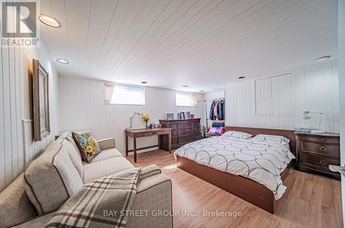 31 Alanadale Ave, Markham, ON - Indoor Photo Showing Bedroom