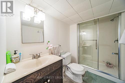 31 Alanadale Avenue, Markham, ON - Indoor Photo Showing Bathroom