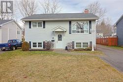 10 Lawrence Crescent  Fredericton, NB E3A 2H3