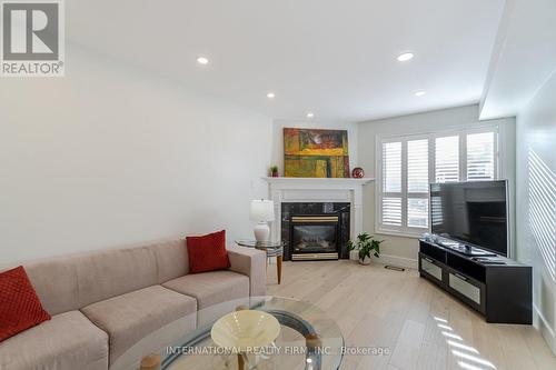 67 Rosanna Cres, Vaughan, ON - Indoor Photo Showing Living Room With Fireplace