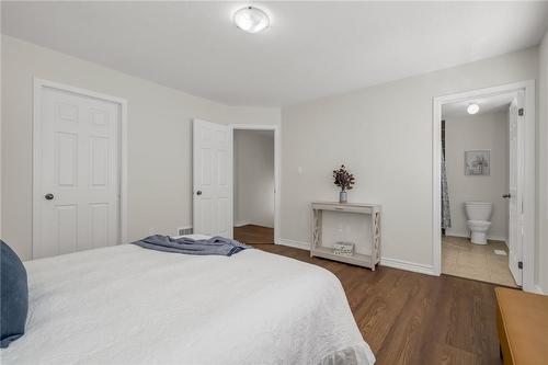 20 Whitwell Way, Binbrook, ON - Indoor Photo Showing Bedroom