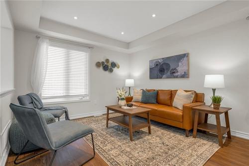 20 Whitwell Way, Binbrook, ON - Indoor Photo Showing Living Room