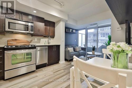 #416 -65 East Liberty St, Toronto, ON - Indoor Photo Showing Kitchen