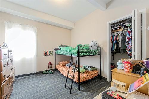 116 Lock Street W, Dunnville, ON - Indoor Photo Showing Bedroom