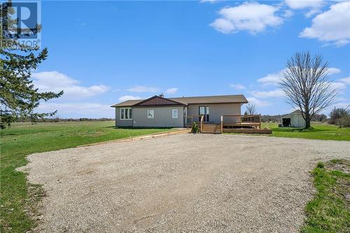 282 Leach'S Road, Perth, ON - Outdoor