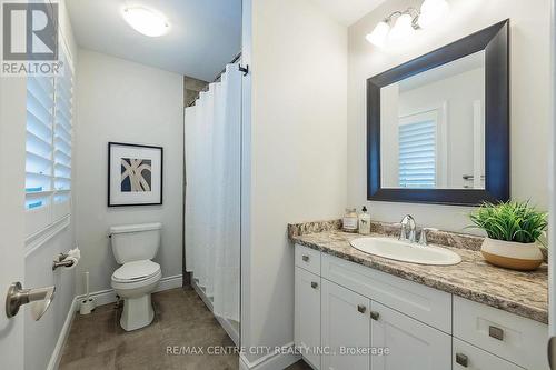 2180 Yellowbirch Place, London, ON - Indoor Photo Showing Bathroom