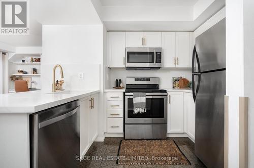 #1514 -26 Laidlaw St, Toronto, ON - Indoor Photo Showing Kitchen With Upgraded Kitchen