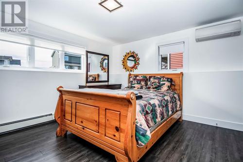 2 Holland Place, Paradise, NL - Indoor Photo Showing Bedroom