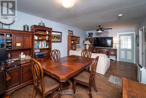 1291 Cannon St E, Hamilton, ON - Indoor Photo Showing Dining Room
