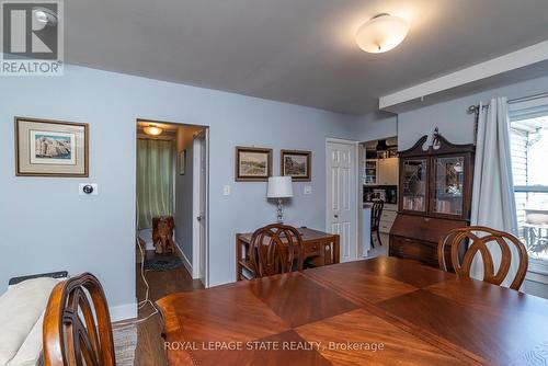 1291 Cannon Street E, Hamilton, ON - Indoor Photo Showing Dining Room