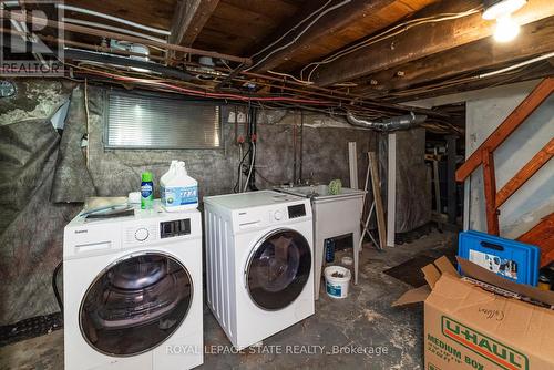 1291 Cannon St E, Hamilton, ON - Indoor Photo Showing Laundry Room