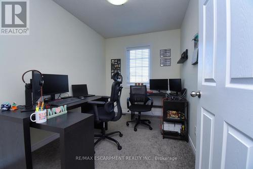 31 Arlington Pkwy, Brant, ON - Indoor Photo Showing Office