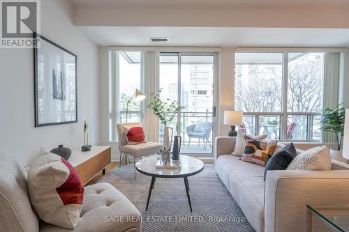 #412 -88 Palace Pier Crt, Toronto, ON - Indoor Photo Showing Living Room
