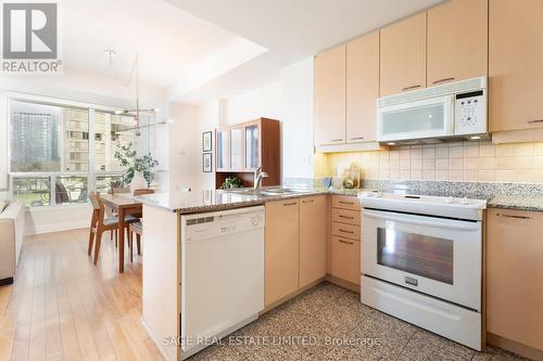 #412 -88 Palace Pier Crt, Toronto, ON - Indoor Photo Showing Kitchen