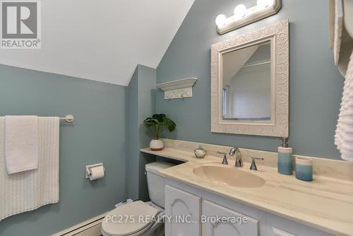 29 Elgin St N, Athens, ON - Indoor Photo Showing Bathroom