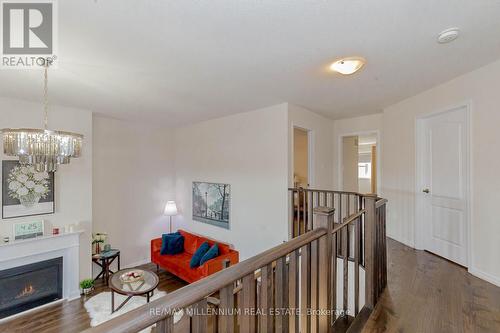 31 Royal Coachman Way, Hamilton, ON - Indoor Photo Showing Other Room With Fireplace
