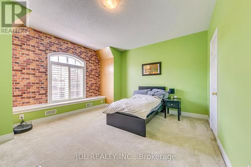 1498 Arrowhead Rd, Oakville, ON - Indoor Photo Showing Bedroom