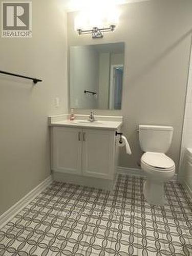 202 - 200 Lagerfeld Drive, Brampton, ON - Indoor Photo Showing Bathroom