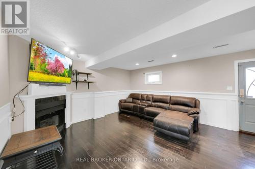 13 Weatherup Cres, Barrie, ON - Indoor With Fireplace