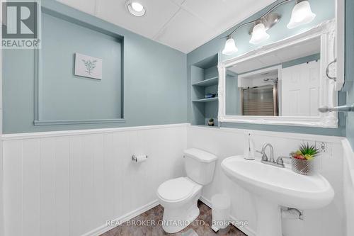 13 Weatherup Cres, Barrie, ON - Indoor Photo Showing Bathroom