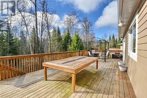 18 Blue Jay Place, Wasaga Beach, ON - Outdoor With Deck Patio Veranda With Exterior