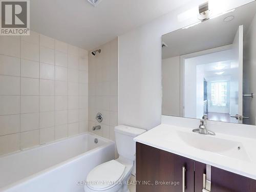 #1403 -255 Village Green Sq, Toronto, ON - Indoor Photo Showing Bathroom