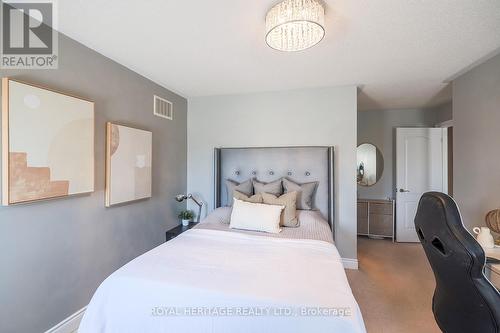 336 George Reynolds Drive, Clarington, ON - Indoor Photo Showing Bedroom
