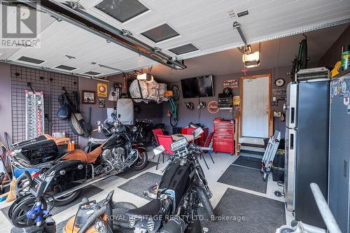 336 George Reynolds Drive, Clarington, ON - Indoor Photo Showing Garage