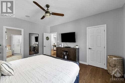 467 Jasper Crescent, Rockland, ON - Indoor Photo Showing Bedroom