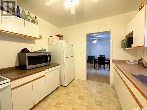 703 5Th Street, Humboldt, SK - Indoor Photo Showing Kitchen