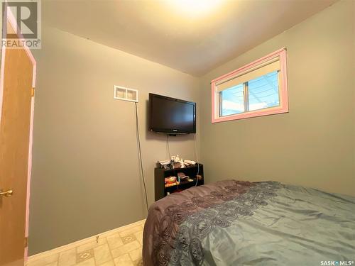 703 5Th Street, Humboldt, SK - Indoor Photo Showing Bedroom