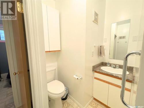 703 5Th Street, Humboldt, SK - Indoor Photo Showing Bathroom