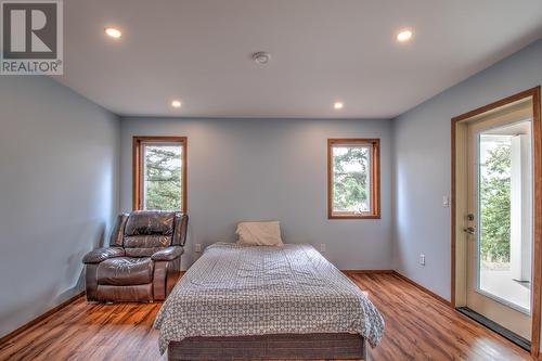 96 Rawlings Lake Road, Lumby, BC - Indoor Photo Showing Bedroom