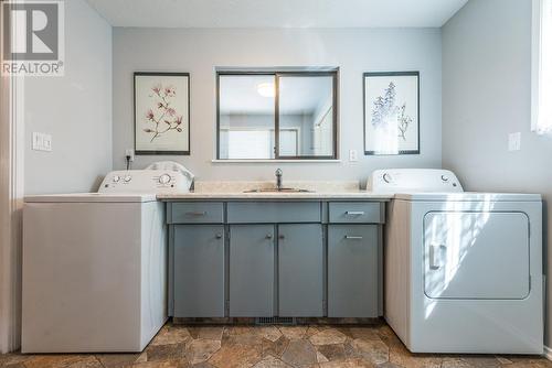 35 Bayview Crescent, Osoyoos, BC - Indoor Photo Showing Laundry Room