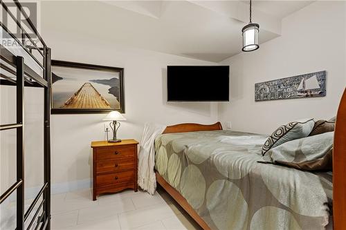 Extra room has in floor heating - 165 Finsbury Avenue, Stittsville, ON - Indoor Photo Showing Bedroom